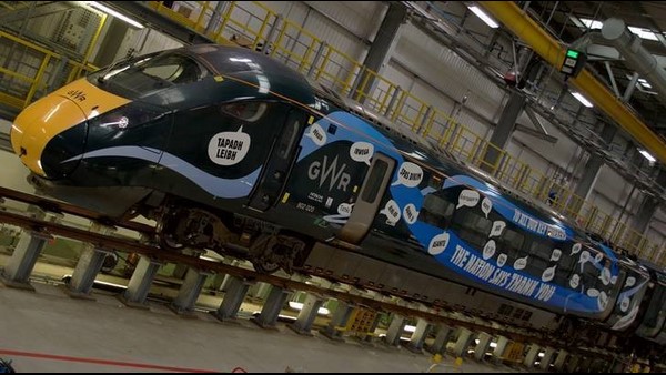 London Railway Saying Thanks In 116 Languages To Corona Warriors Including Kannada