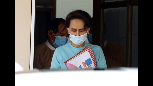 ಚುನಾವಣೆ ಸಮಯದಲ್ಲೇ ‘ಸೂ ಕಿ’ಗೆ ಶಾಕ್..! 