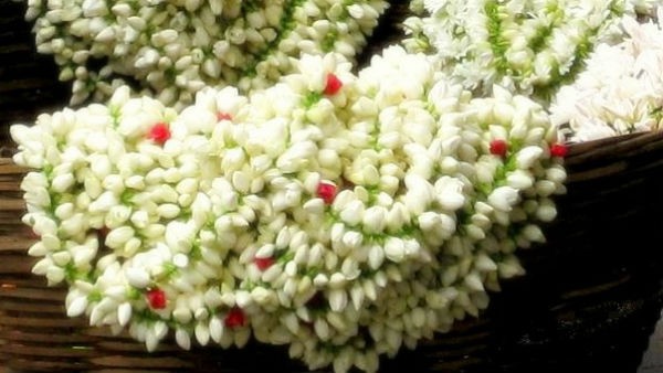 ನಿತ್ಯವೂ 2 ಟನ್ ಹೂವು ಮಾರಾಟ