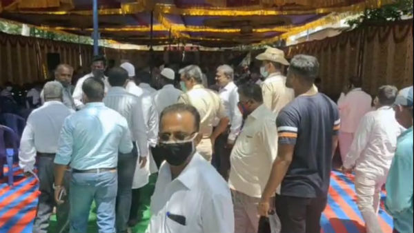 Kolara: A Riot Between Former MP And Former MLAs Supporters