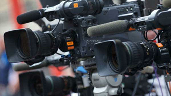 ಪ್ರಸಾರಕ್ಕೆ ತಡೆ ವಿಧಿಸುವುದೇ ಕಾನೂನಾಗಲು ಬಿಡುವುದಿಲ್ಲ ಪ್ರಸಾರಕ್ಕೆ ತಡೆ ವಿಧಿಸುವುದೇ ಕಾನೂನಾಗಲು ಬಿಡುವುದಿಲ್ಲ