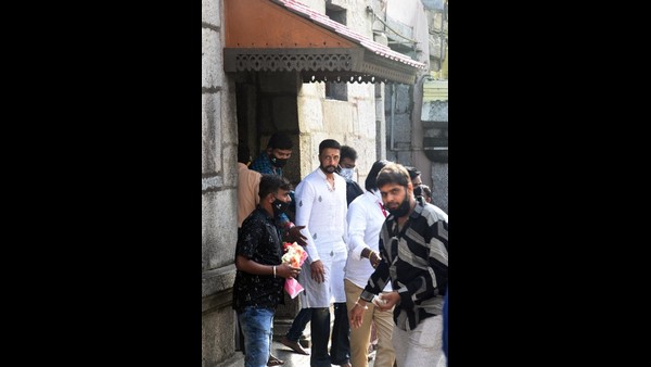 Mysuru: Actor Kichcha Sudeep Visited To Chamundi Hill 