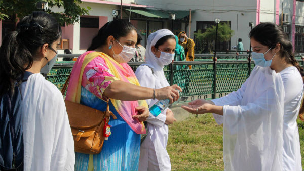 ವಿಶ್ವದಾದ್ಯಂತ ಕೊವಿಡ್-19 ಅಂಕಿ-ಅಂಶಗಳು 