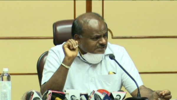 HD Kumaraswamy praises CM Yediyurappas announcement of interim leave for teachers