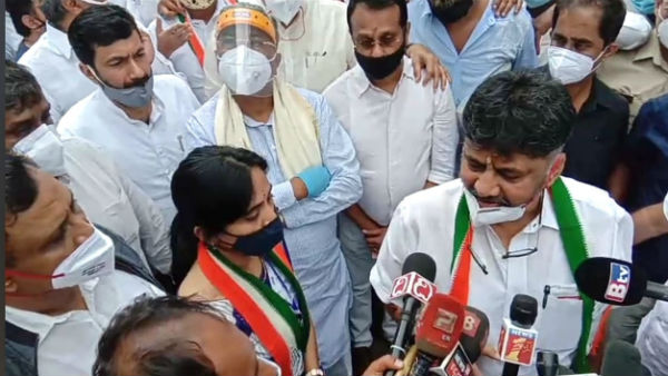 ಆರ್‌ಆರ್ ನಗರದಲ್ಲಿ ಬುದ್ಧಿವಂತರಿದ್ದಾರೆ