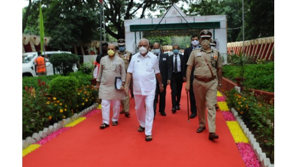 ಆಂತರಿಕವಾಗಿ ಅವರಿಗೆ ಗೊತ್ತಿರುವ ವಿಚಾರ 