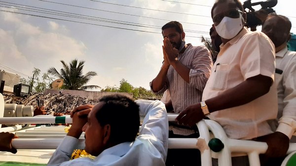 ರಾಜಕೀಯಕ್ಕೆ ಬರಲು ಯೋಚಿಸಬೇಕಾದ ಸ್ಥಿತಿ!