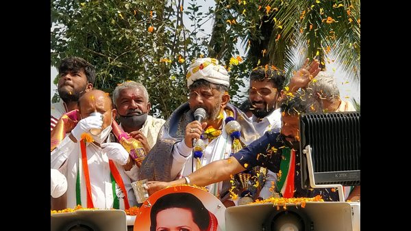 ಕಾನೂನು ಕ್ರಮ ಕೈಗೊಳ್ಳಲಿ ಕಾನೂನು ಕ್ರಮ ಕೈಗೊಳ್ಳಲಿ