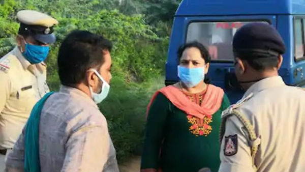 ಪಕ್ಕದ ಗ್ರಾಮದ ವ್ಯಕ್ತಿಗಳ ಮೇಲೆ ಅನುಮಾನ ಪಕ್ಕದ ಗ್ರಾಮದ ವ್ಯಕ್ತಿಗಳ ಮೇಲೆ ಅನುಮಾನ