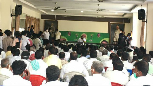 ಮುನಿರತ್ನ ಲೂಟಿ ಮಾಡಿದ್ದಾರೆ