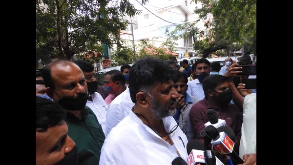 ಇದೆಂತಹ ರಾಜಕೀಯ? ಇದೆಂತಹ ರಾಜಕೀಯ?