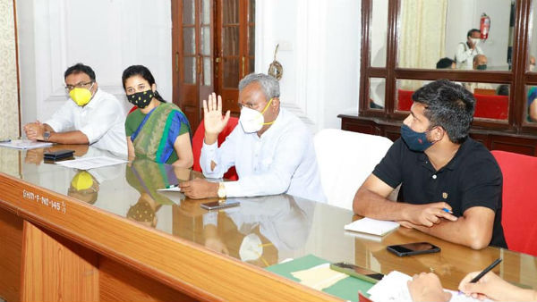 ಅಧಿಕಾರಿಗಳು ಭಾಗಿ