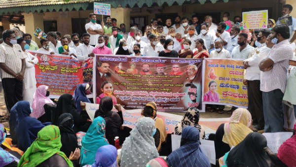 Hatras Rape Case: Massive Protest From Valmiki Community In Davanagere