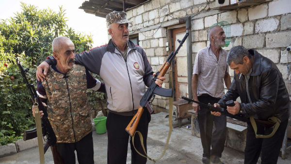 ರಷ್ಯಾ ಹೇಳಿದರೂ ಯುದ್ಧ ನಿಲ್ಲಲಿಲ್ಲ ರಷ್ಯಾ ಹೇಳಿದರೂ ಯುದ್ಧ ನಿಲ್ಲಲಿಲ್ಲ