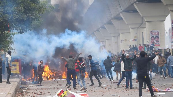 ಆರೋಪಪಟ್ಟಿಯಲ್ಲಿ ಎಎಪಿಯ ಮಾಜಿ ಕೌನ್ಸಿಲರ್ ತಾಹೀರ್ 