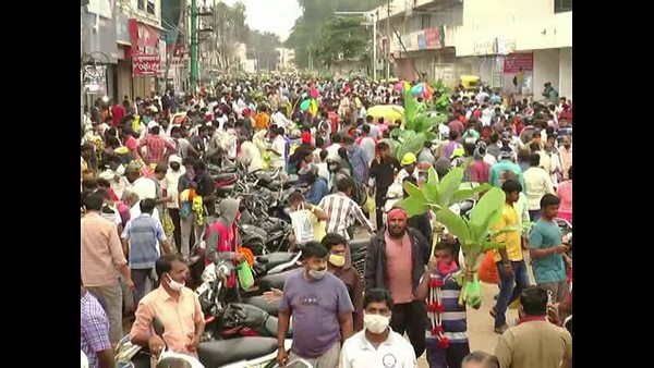 ಜನರು ಎಚ್ಚರಿಕೆ ವಹಿಸಬೇಕು ಜನರು ಎಚ್ಚರಿಕೆ ವಹಿಸಬೇಕು