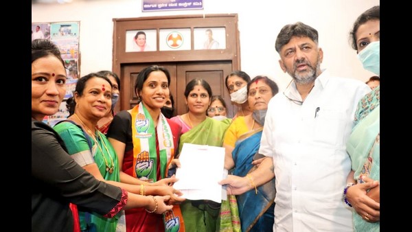 ರಾಜರಾಜೇಶ್ವರಿ ನಗರದ ಕಣಕ್ಕೆ ಕುಸುಮಾ ಅವರಿಗೆ ಬಿ-ಫಾರಂ 