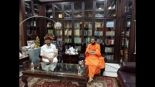 ಸರ್ಕಾರದ ಅನುಮತಿ ಪಡೆದಿದ್ದ ಸಿಬಿಐ ಸರ್ಕಾರದ ಅನುಮತಿ ಪಡೆದಿದ್ದ ಸಿಬಿಐ
