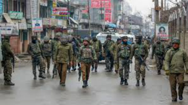 ಜನರನ್ನು ವಿಶ್ವಾಸಕ್ಕೆ ತೆಗೆದುಕೊಳ್ಳಬೇಕಿತ್ತು