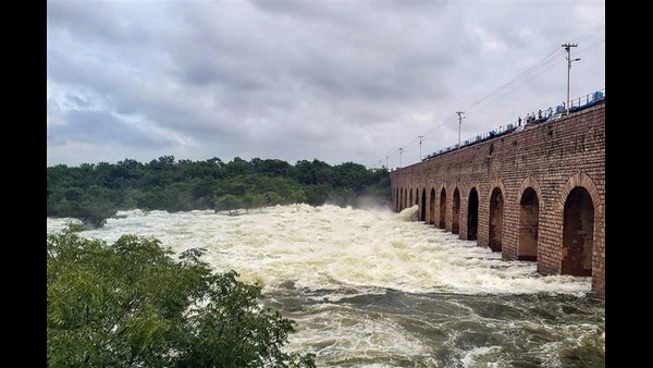 ಕೃಷಿ ಮತ್ತು ತೋಟಗಾರಿಕೆ ಪ್ರದೇಶಕ್ಕೆ ಹಾನಿ ಕೃಷಿ ಮತ್ತು ತೋಟಗಾರಿಕೆ ಪ್ರದೇಶಕ್ಕೆ ಹಾನಿ
