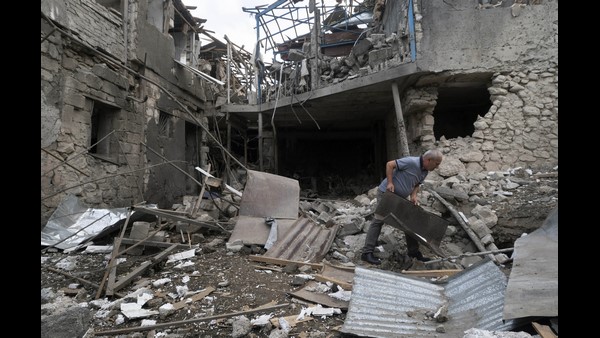 ‘ಬನ್ನಿ ಮಾತಾಡೋಣ’ ಅಂತು ರಷ್ಯಾ..! 