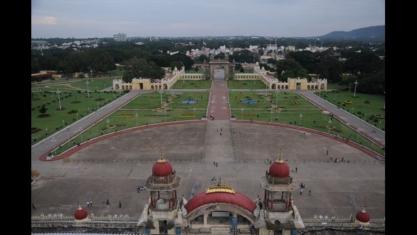 ವರ್ಣಿಸಲಸದಳದ ದೃಶ್ಯಗಳು