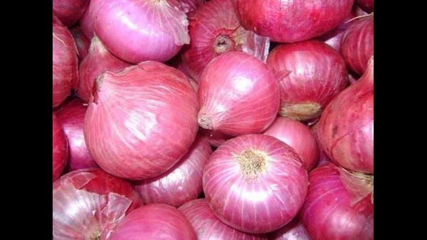 ಮಾರುಕಟ್ಟೆಗೆ ಡ್ಯಾಮೇಜ್ ಈರುಳ್ಳಿ 