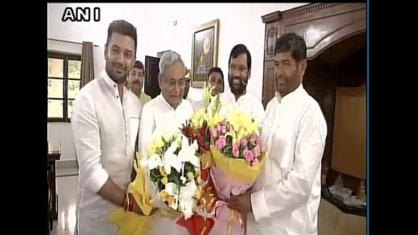 ಬಿಹಾರ ಮುಖ್ಯಮಂತ್ರಿ ನಿತೀಶ್ ಕುಮಾರ್ ಸಂತಾಪ ಬಿಹಾರ ಮುಖ್ಯಮಂತ್ರಿ ನಿತೀಶ್ ಕುಮಾರ್ ಸಂತಾಪ