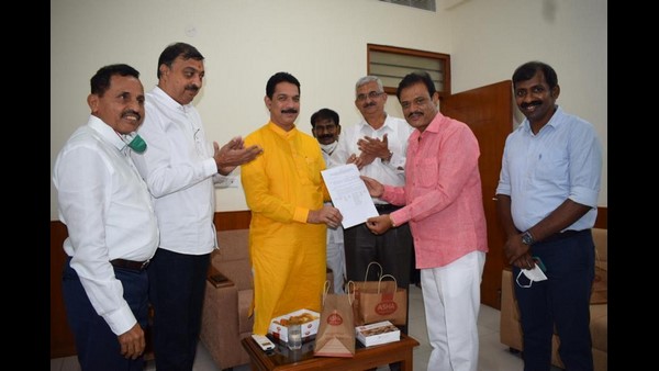 ಮುನಿರತ್ನ ಕೂಡ ಇಂದು ನಾಮಪತ್ರ ಸಲ್ಲಿಕೆ