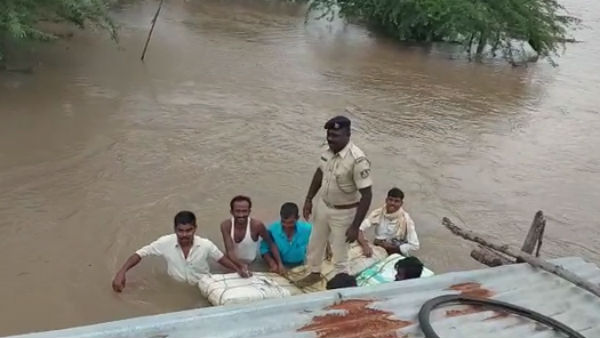 ಲಾಕ್‌ಡೌನ್‌ನಲ್ಲಿ ಹಾಲಿನ ಅಭಿಷೇಕ ಮಾಡಿಸಿಕೊಂಡಿದ್ದ