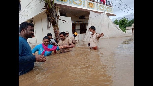 ಭೋರ್ಗರೆಯುತ್ತಿರುವ ಭೀಮಾ ನದಿ