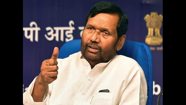 ರಾಜಕೀಯ ಬದುಕು ಆರಂಭ 