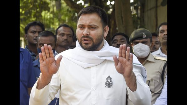 ಅಭಿವೃದ್ಧಿ ರಾಜಕಾರಣಕ್ಕೆ ತೇಜಸ್ವಿ ಯಾದವ್ ಆದ್ಯತೆ ಅಭಿವೃದ್ಧಿ ರಾಜಕಾರಣಕ್ಕೆ ತೇಜಸ್ವಿ ಯಾದವ್ ಆದ್ಯತೆ