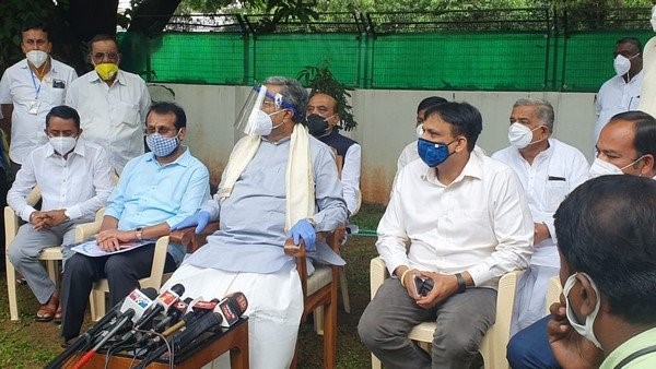 ಸಿದ್ದರಾಮಯ್ಯ ಏನಾದರೂ ಗೇಂ ಆಡುತ್ತಿದ್ದಾರಾ 