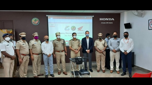 ಸಂಪರ್ಕ ರಹಿತ ಕಲಿಕಾ ಕ್ರಮ 