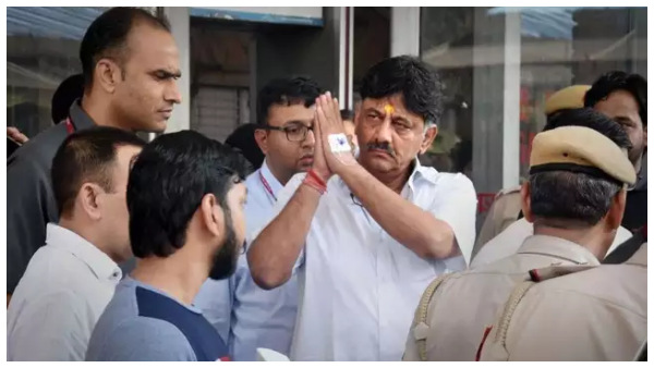 ಅಭಿಮಾನಿಗಳಲ್ಲಿ ಮನವಿ ಅಭಿಮಾನಿಗಳಲ್ಲಿ ಮನವಿ