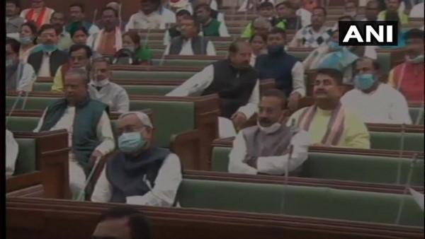 ಬಿಜೆಪಿ ಶಾಸಕ ಲಾಲೂ ಪ್ರಸಾದ್ ಯಾದವ್ ಬಗ್ಗೆ ಹೇಳಿದ್ದೇನು? ಬಿಜೆಪಿ ಶಾಸಕ ಲಾಲೂ ಪ್ರಸಾದ್ ಯಾದವ್ ಬಗ್ಗೆ ಹೇಳಿದ್ದೇನು?