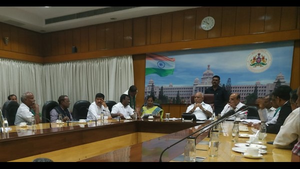 ಹಿರಿಯೂರು ಇಂದಿಗೂ ಬರದ ನಾಡಾಗಿಯೇ ಉಳಿದಿದೆ