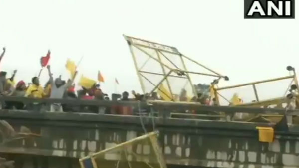 ಕಾಂಗ್ರೆಸ್, ಎಡಪಕ್ಷಗಳ ಪ್ರತಿಭಟನೆ