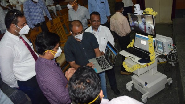  ಆಸ್ಪತ್ರೆ ನಿರ್ಮಾಣಕ್ಕೆ 300 ಕೋಟಿ ಬಿಡುಗಡೆ