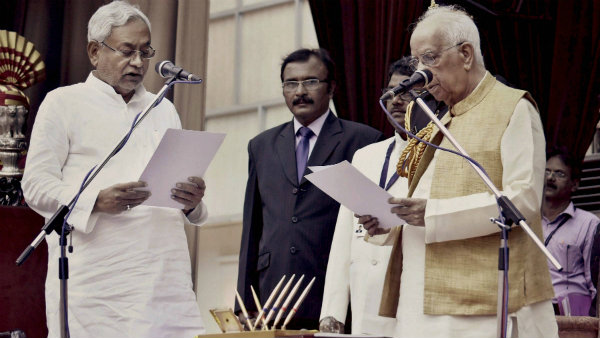 ಮೊದಲ ಬಾರಿ 8 ದಿನಕ್ಕೆ ಸರ್ಕಾರವು ಪತನ 