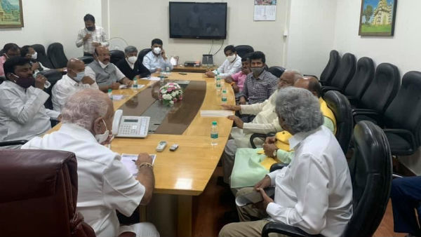 development of karnataka was discussed at meeting of state bjp mps led by yediyurappa
