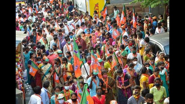 ಐವತ್ತು ಸಾವಿರ ಅಂತರದಿಂದ ಮುನಿರತ್ನ ಅವರನ್ನು ಗೆಲ್ಲಿಸಿ 