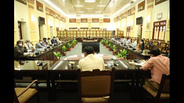 ಖಾಸಗಿ ಆಸ್ಪತ್ರೆಗಳು ಕೂಡ ಆರಂಭಿಸಿವೆ 