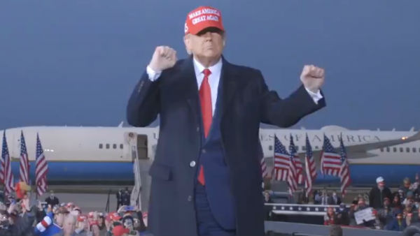US Elections: Video Of Donald Trump Dances To YMCA Song Goes Viral US Elections: Video Of Donald Trump Dances To YMCA Song Goes Viral
