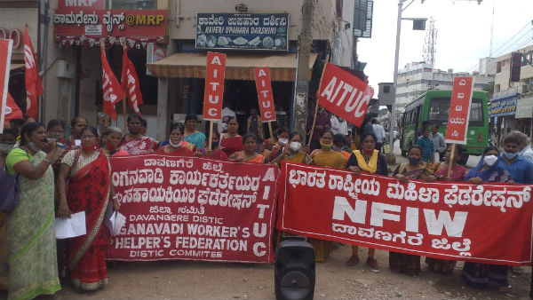 Protests In Davanagere In Support Of Farmers Struggle Of Delhi