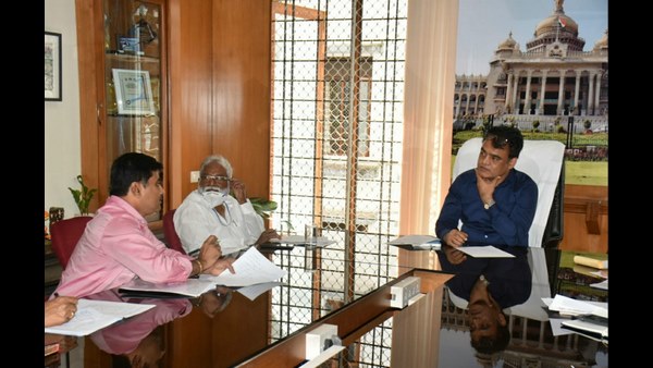 ಅನುದಾನಿತ ಕಾಲೇಜುಗಳಿಗೆ ನೇಮಕ ಅನುದಾನಿತ ಕಾಲೇಜುಗಳಿಗೆ ನೇಮಕ