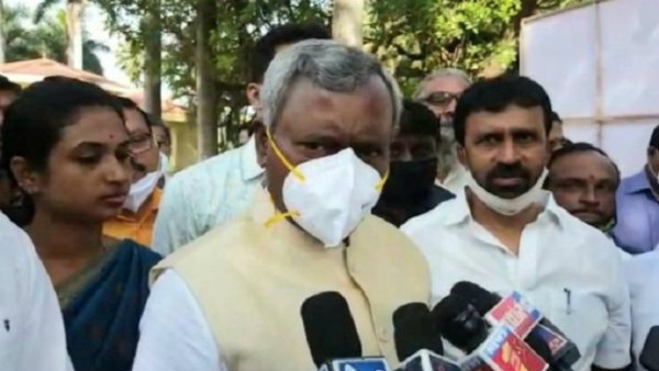 ಪಕ್ಷದಿಂದ ಅಮಾನತು ಮಾಡಬೇಕು