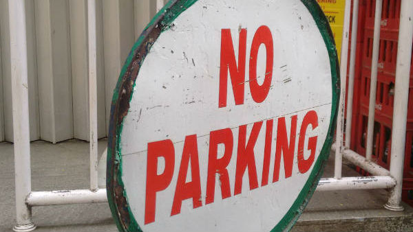 ಮೇಲ್ಸೇತುವೆ ವಾಹನ ಸಂಚಾರ ನಿಷೇಧ: ಮೇಲ್ಸೇತುವೆ ವಾಹನ ಸಂಚಾರ ನಿಷೇಧ: