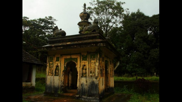 ಪ್ರವಾಸಿಗರಿಗೆ ನೆಚ್ಚಿನ ತಾಣವಾದ ಅರಮನೆ